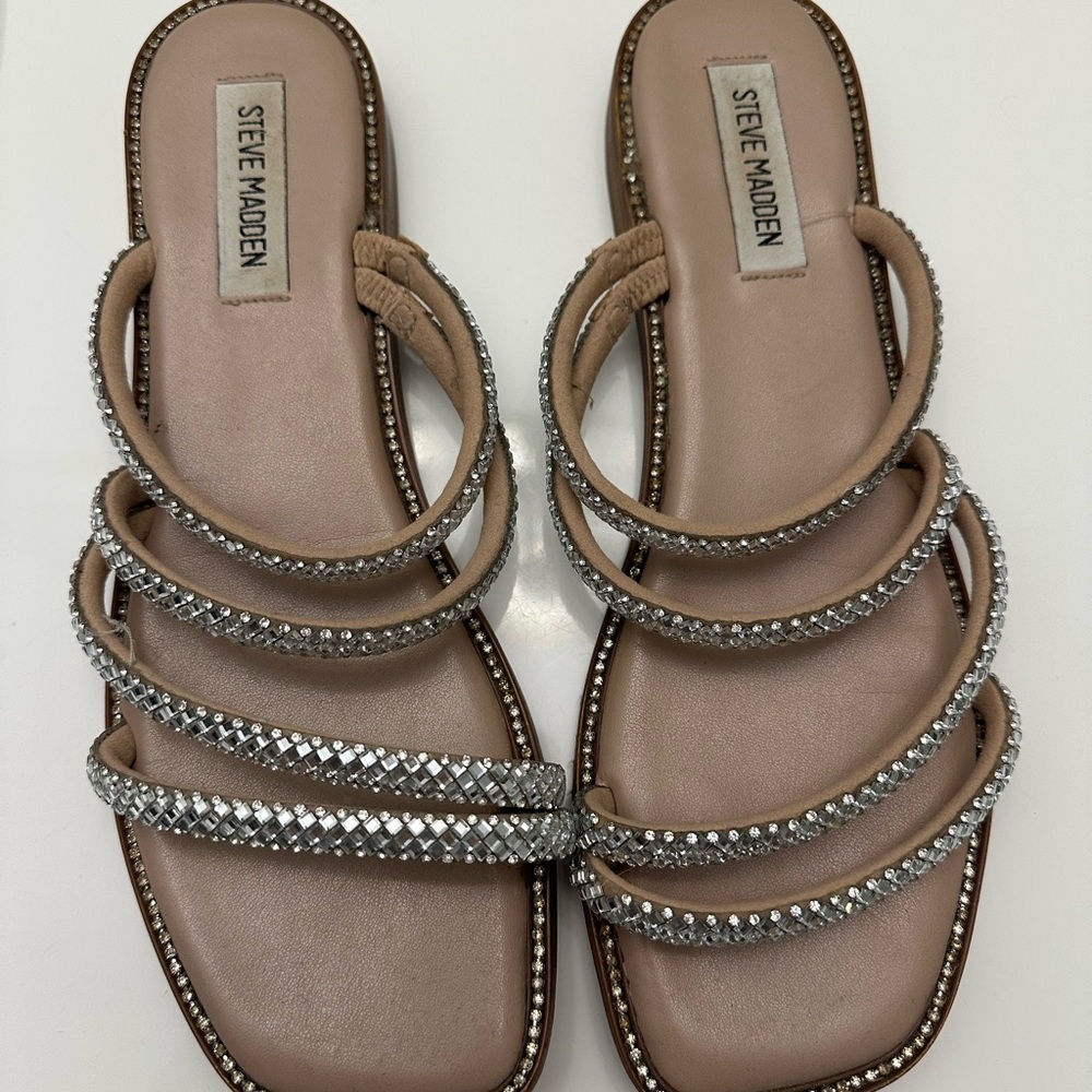 Steve Madden Silver Sandals with Rhinestone Embellishments
